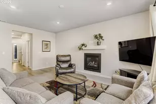 1627 36th Ave, Forest Grove, OR 97116 - Photo 11