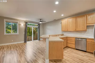 9530 SW Lodestone Dr, Beaverton, OR 97007 - Photo 3