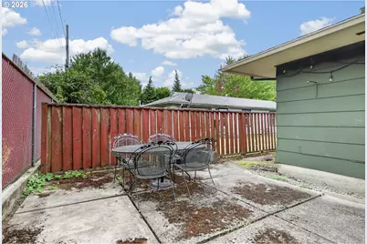 3210 SE Sherrett St, Milwaukie, OR 97222 - Photo 31