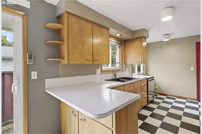 3210 SE Sherrett St, Milwaukie, OR 97222 - Photo 9