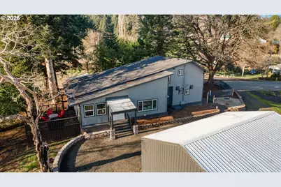 2130 Southwest Blvd, Coos Bay, OR 97420 - Photo 3