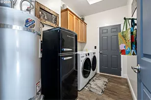 1415 Cottonwood Pl, Cottage Grove, OR 97424 - Photo 31