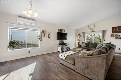 1415 Cottonwood Pl, Cottage Grove, OR 97424 - Photo 17