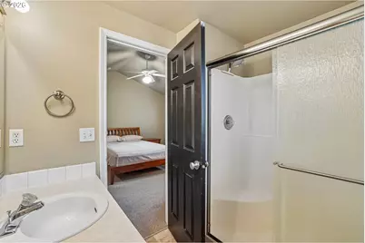 4966 Evie Jean St, Salem, OR 97305 - Photo 27