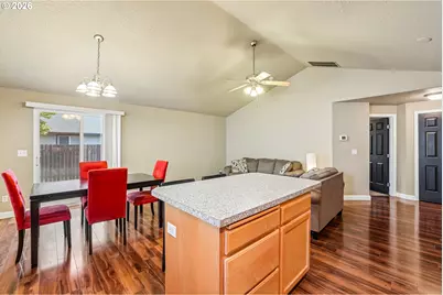 4966 Evie Jean St, Salem, OR 97305 - Photo 11