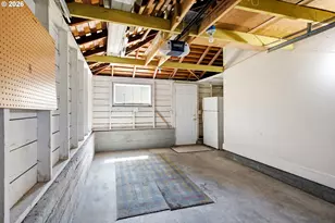 5524 NE Couch St, Portland, OR 97213 - Photo 35