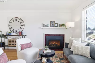 5524 NE Couch St, Portland, OR 97213 - Photo 5