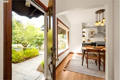 2635 SE Market St, Portland, OR 97214 - Photo 3