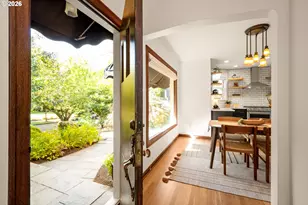 2635 SE Market St, Portland, OR 97214 - Photo 3