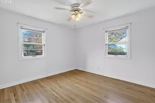 7067 N University Ave, Portland, OR 97203 - Photo 11