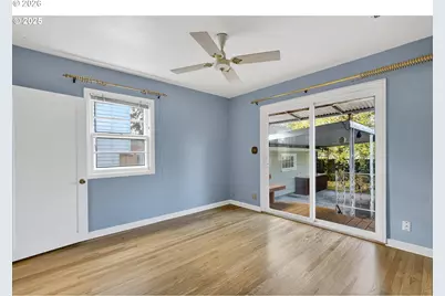 7067 N University Ave, Portland, OR 97203 - Photo 23