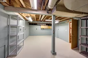 7067 N University Ave, Portland, OR 97203 - Photo 37