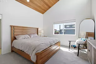 534 Tomahawk Dr, Portland, OR 97217 - Photo 17