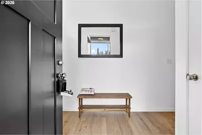 872 Laurel Pl, Silverton, OR 97381 - Photo 3