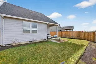 872 Laurel Pl, Silverton, OR 97381 - Photo 31