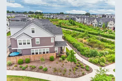 7579 SE Kilchis Ln, Hillsboro, OR 97123 - Photo 45