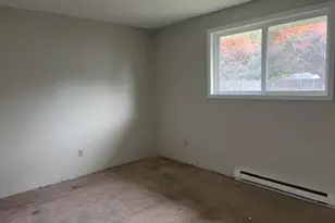 19805 SW Rock Rd, Beaverton, OR 97003 - Photo 9