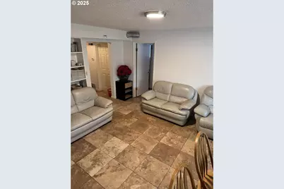 13511 SE Market St, Portland, OR 97233 - Photo 5