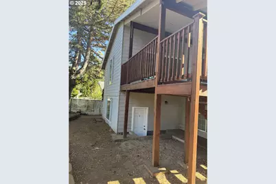 13511 SE Market St, Portland, OR 97233 - Photo 23