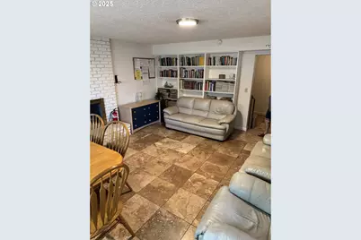 13511 SE Market St, Portland, OR 97233 - Photo 13