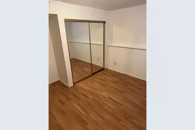 13511 SE Market St, Portland, OR 97233 - Photo 11