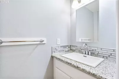 23127 NE Arata Rd, Wood Village, OR 97060 - Photo 29