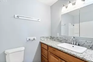 23127 NE Arata Rd, Wood Village, OR 97060 - Photo 23