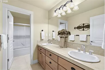 14374 NW Tripton Ct, Beaverton, OR 97006 - Photo 23