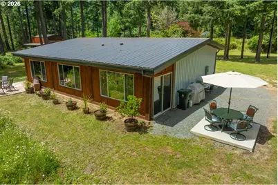 20736 Highway 42, Myrtle Point, OR 97458 - Photo 5
