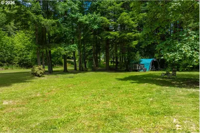 20736 Highway 42, Myrtle Point, OR 97458 - Photo 39