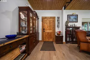 20736 Hwy 42, Myrtle Point, OR 97458 - Photo 17