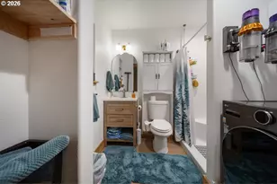 20736 Hwy 42, Myrtle Point, OR 97458 - Photo 31