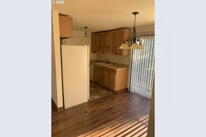 159 SW Florence Ave #L64, Gresham, OR 97080 - Photo 9