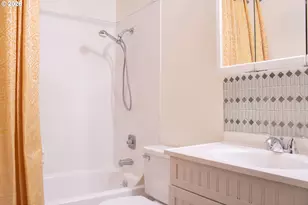 159 SW Florence Ave, Gresham, OR 97080 - Photo 19