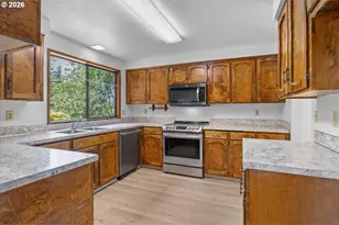 2850 Cascade Dr, Lebanon, OR 97355 - Photo 15