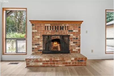2850 Cascade Dr, Lebanon, OR 97355 - Photo 11