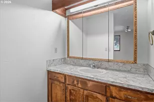 2850 Cascade Dr, Lebanon, OR 97355 - Photo 37