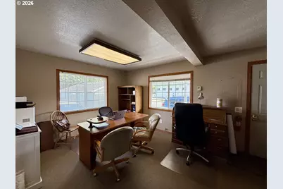 2091 Broadway Ave, North Bend, OR 97459 - Photo 19
