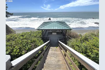 Sea Breeze Way #16, Brookings, OR 97415 - Photo 15