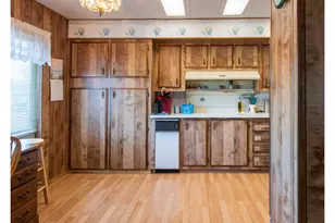 1199 N Terry St, Eugene, OR 97402 - Photo 13