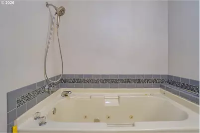 69881 E Alpine North Ct, Rhododendron, OR 97049 - Photo 25