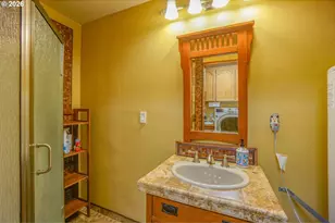 69881 E Alpine North Ct, Rhododendron, OR 97049 - Photo 29