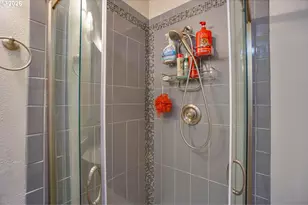 69881 E Alpine North Ct, Rhododendron, OR 97049 - Photo 27