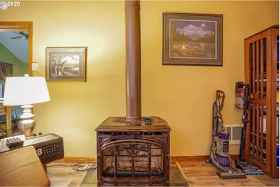 69881 E Alpine North Ct, Rhododendron, OR 97049 - Photo 17