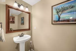 1418 SE 8th Ave, Canby, OR 97013 - Photo 9