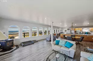 1257 7th St, Bandon, OR 97411 - Photo 25