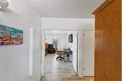 1257 7th St, Bandon, OR 97411 - Photo 29