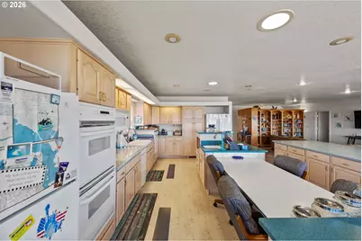 1257 7th St, Bandon, OR 97411 - Photo 19