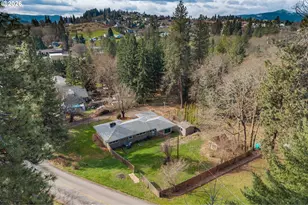 1444 N Main Ave, White Salmon, WA 98672 - Photo 39