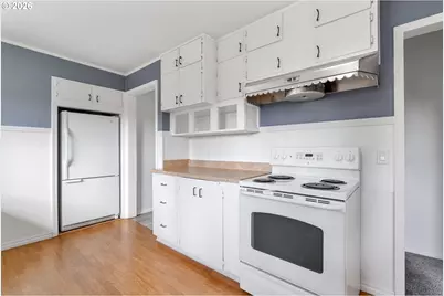 1444 N Main Ave, White Salmon, WA 98672 - Photo 19